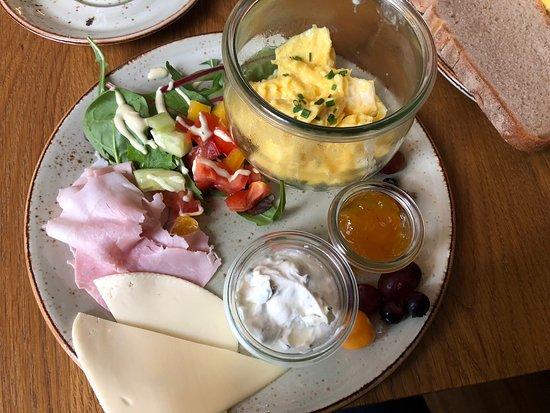 Kerszberg's Cafe & Genuss