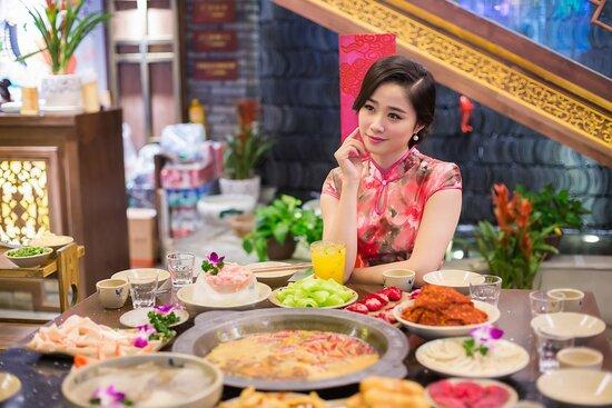 XiaoLongKan Hotpot Restaurant