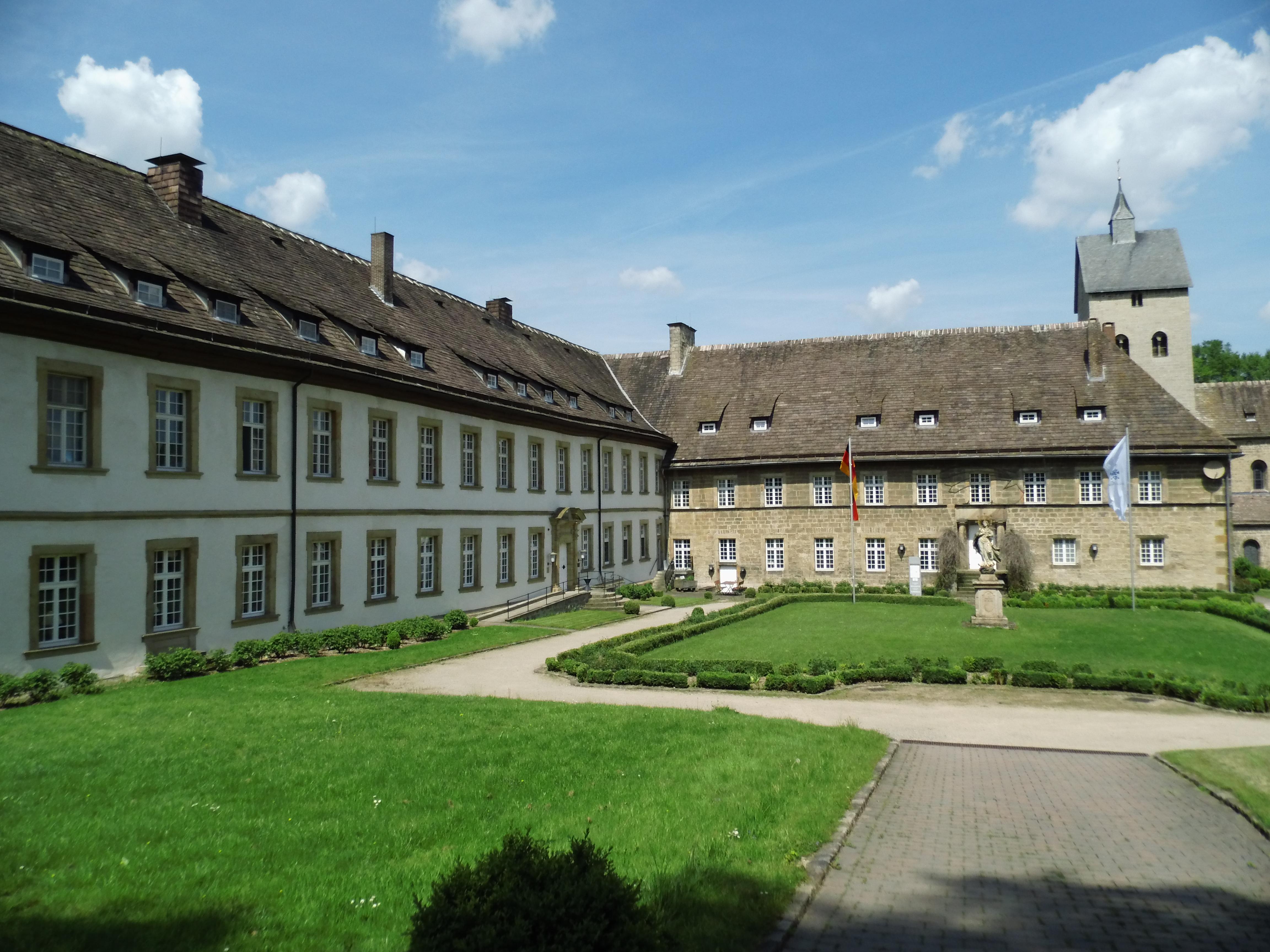 Benediktinerinnenkloster St. Maria