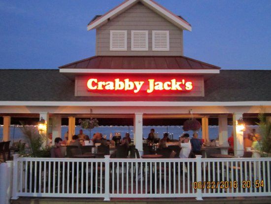 Crabby Jack's Deck Bar