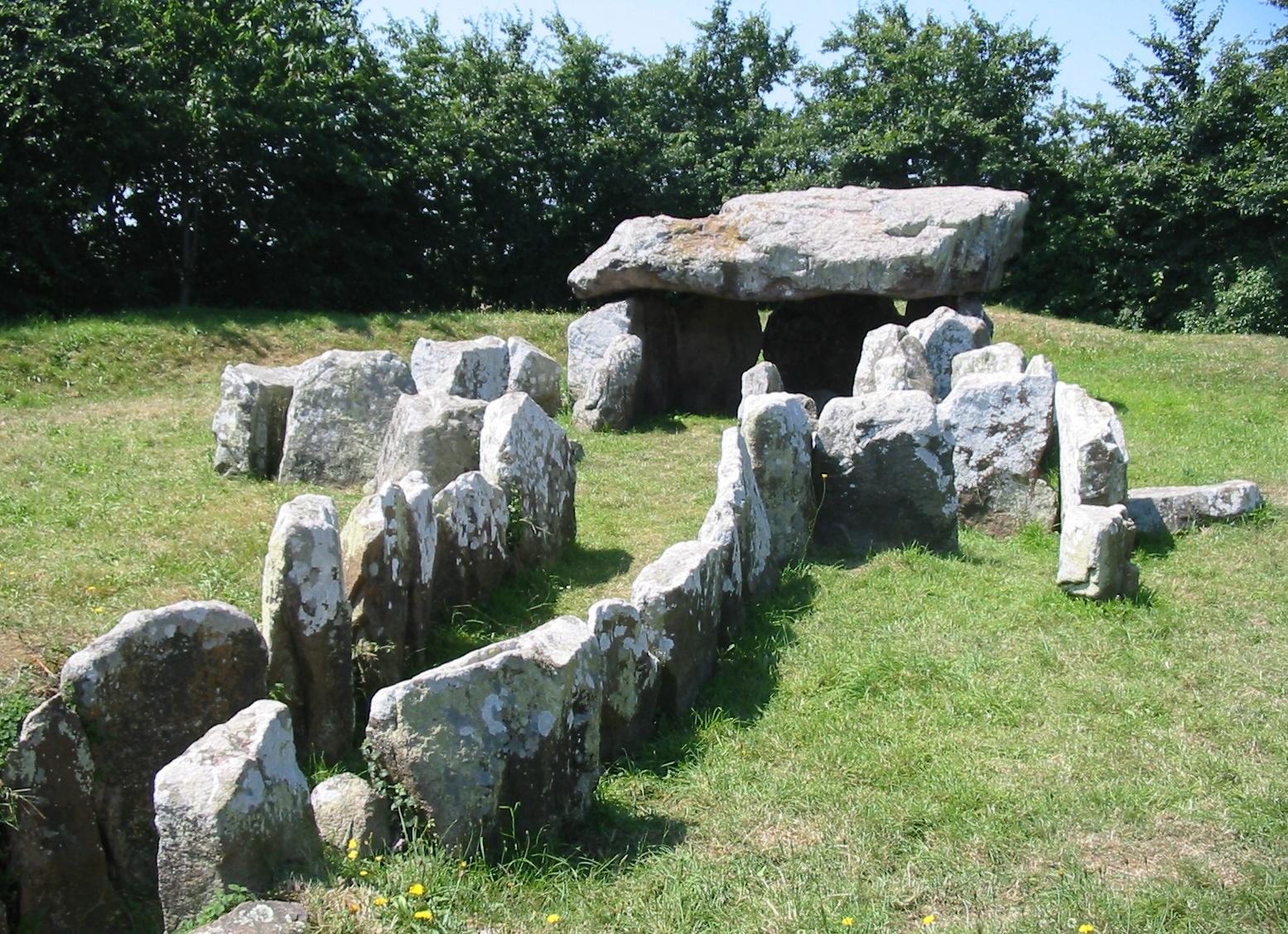 Dolmen du Faldouet