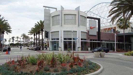 Pike at Rainbow Harbor