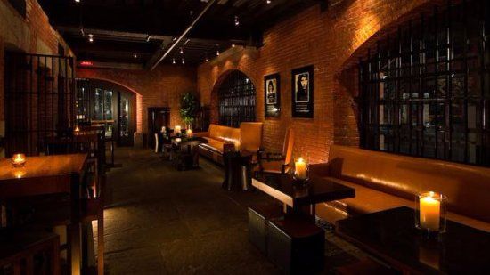 Alibi Bar and Lounge