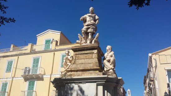 Monumento a Carlo Emanuele III