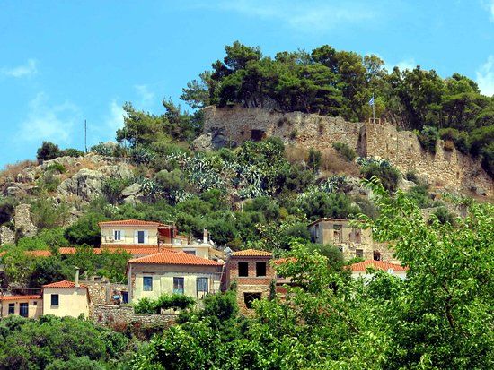 Kyparissia Castle