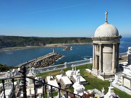 Cementerio de Luarca