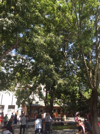 Almer Shopping Center