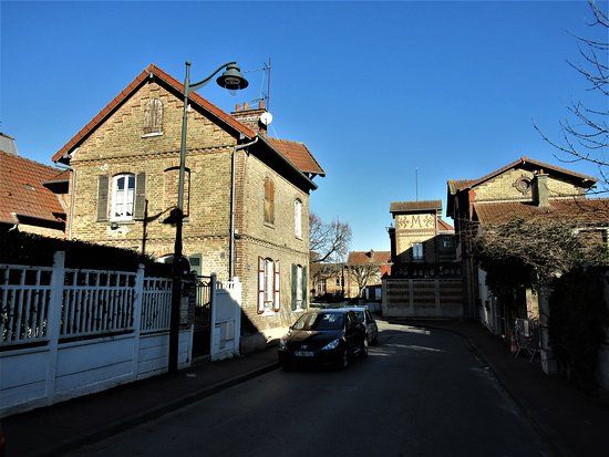 Cite Ouvriere Menier