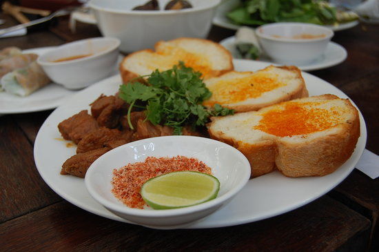 Ngon 138 Restaurant