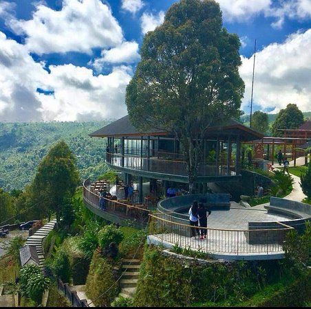 Ngiring Ngewedang Restaurant & Bar