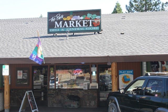 Pines Market