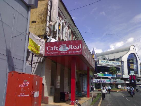 Cafe Real