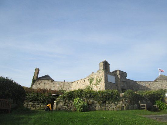 Garrison Gate