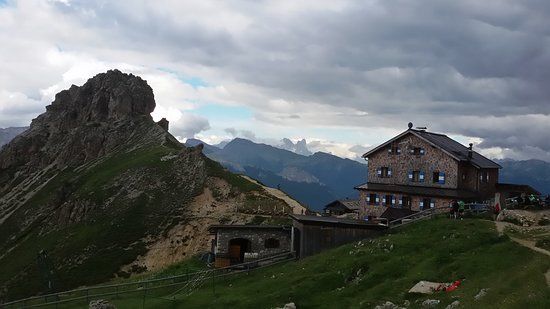 Monumento a Christomannos