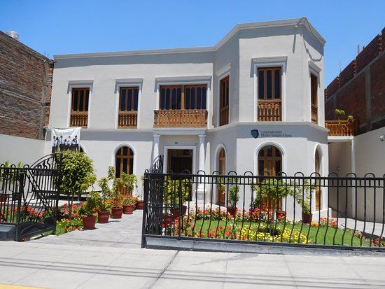 Palacio de Bellas Artes Mario Vargas Llosa