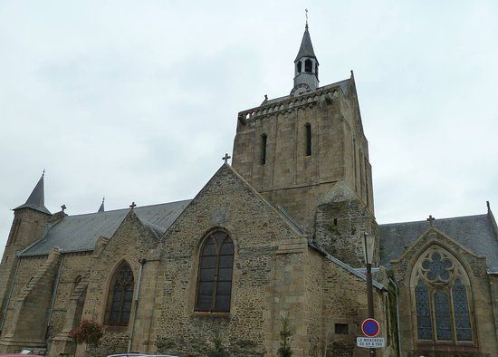 Notre Dame de la Paix de Pontorson