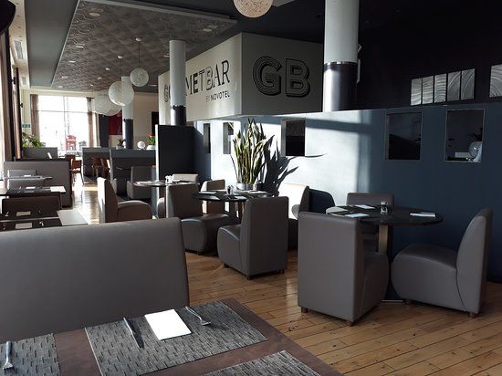 Gourmet Bar & Restaurant