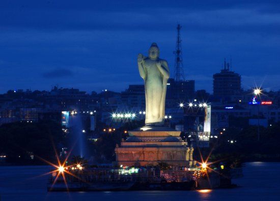 Hussain Sagar-meer