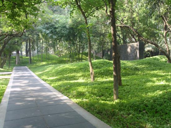 Osho International Meditation Resort and Guesthouse