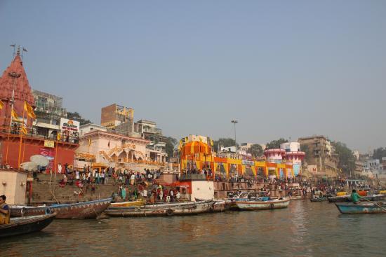 Dasaswamedh ghat