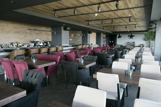 Vargo Restaurant & Bar