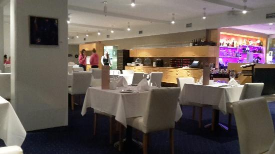 Riverside Restaurant