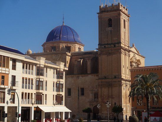 Basiliek Santa María