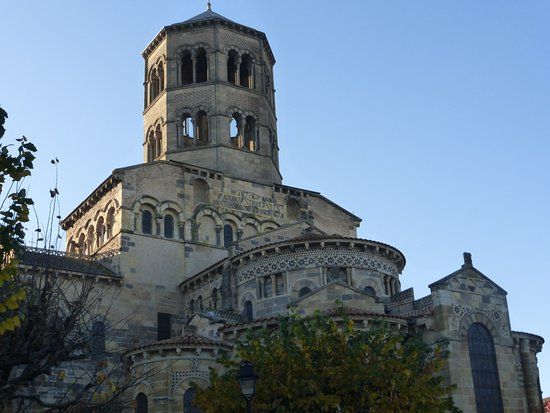 L'Abbatiale Saint-Austremoine