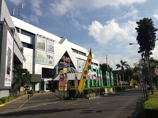 WTC Surabaya HANDPHONE CENTER