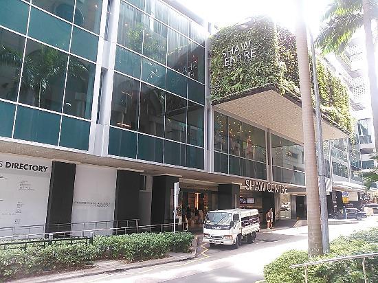 Shaw House and Centre