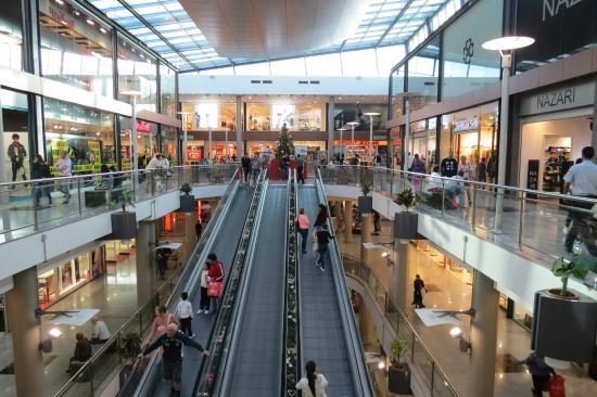 Las Rotondas Centro Comercial