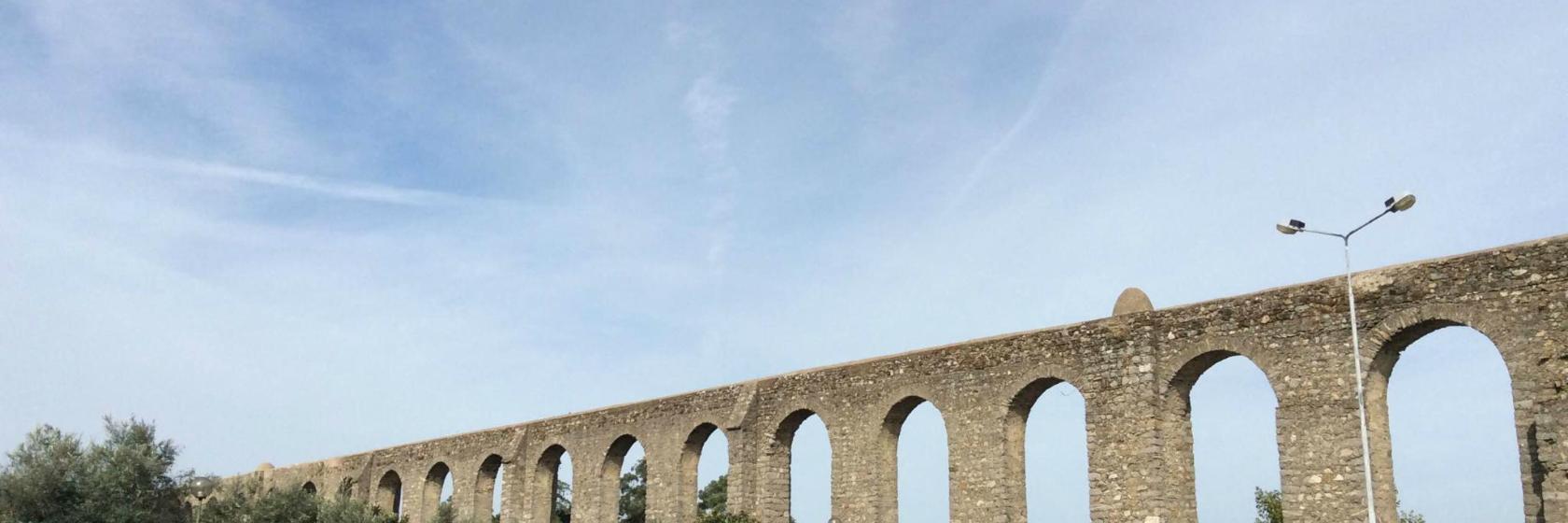 Aquaduct van Água de Prata