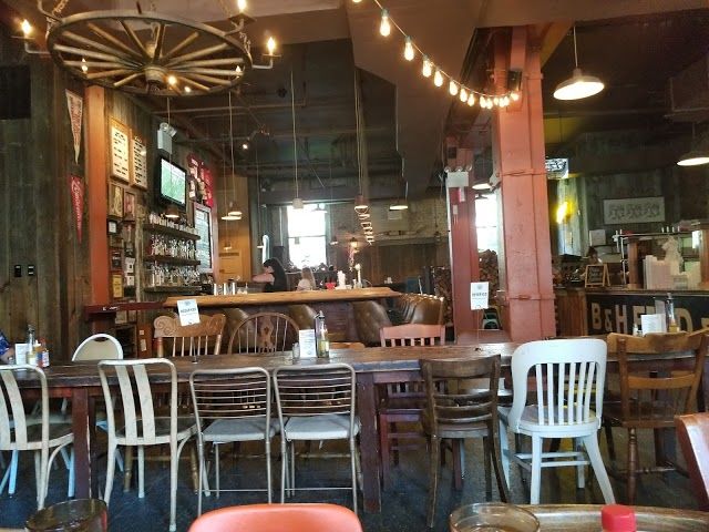 Mable's Smokehouse & Banquet Hall