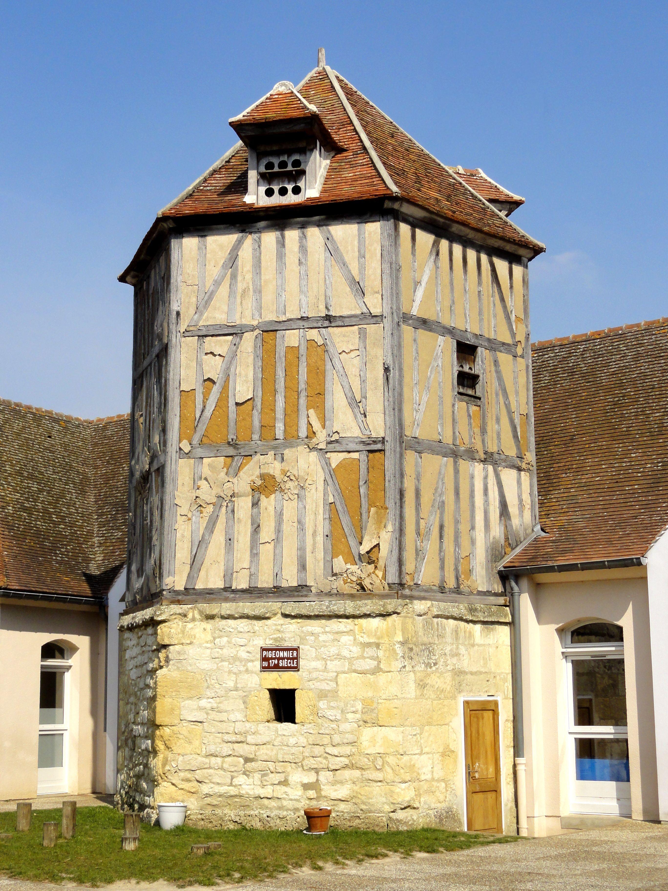 Pigeonnier de Venette