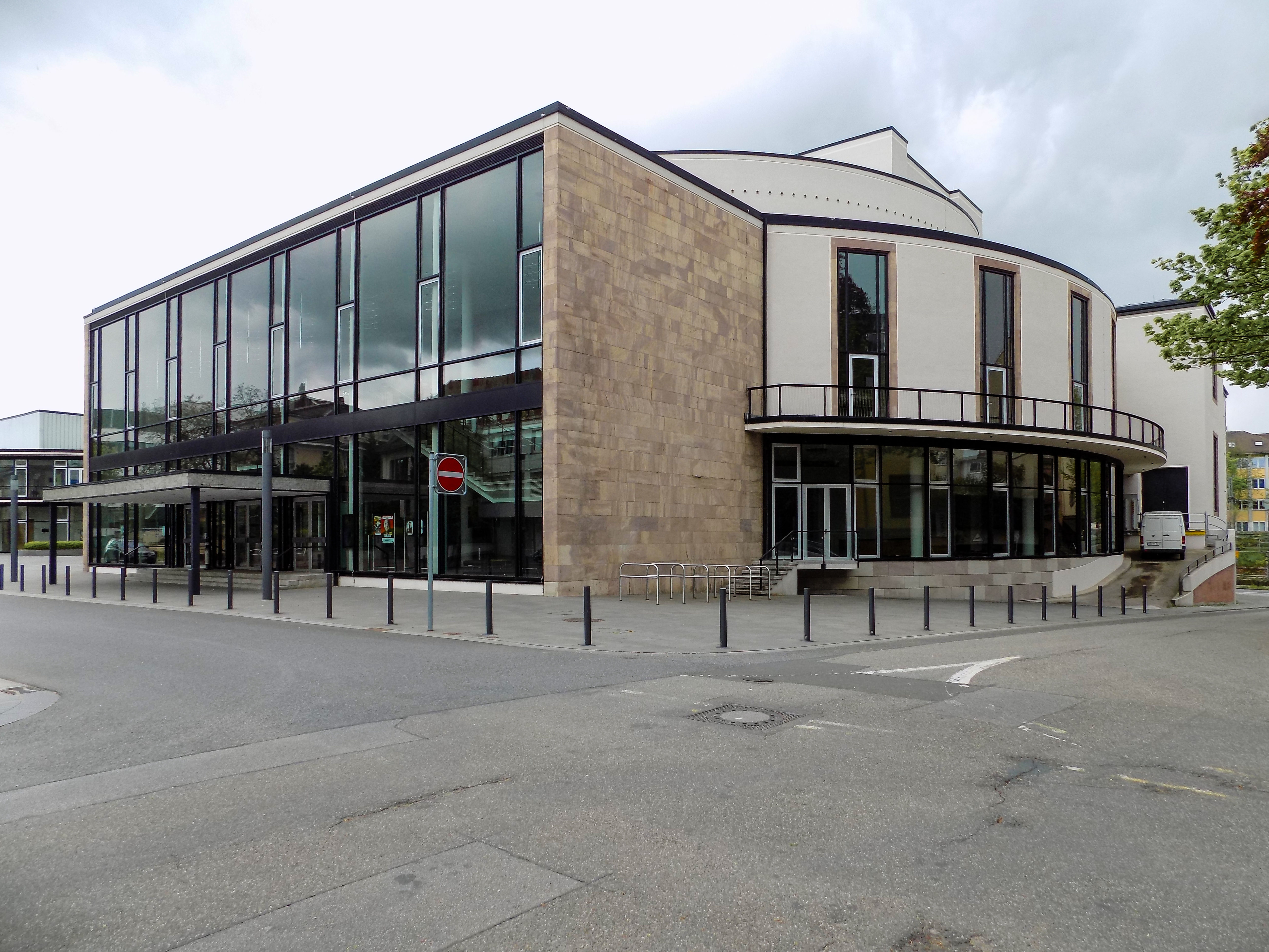 Stadtisches Spiel- und Festhaus