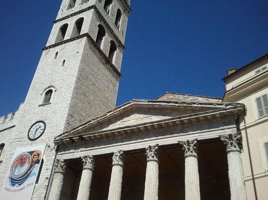 Museo civico e Foro romano di Assisi