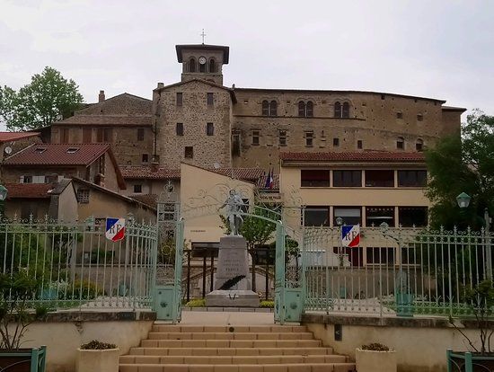 Collegiale Saint-Pierre-et-Saint-Paul et Palais Delphinal de Saint Donat