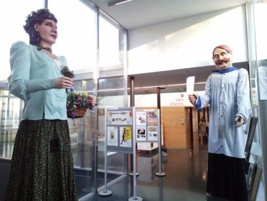 Biblioteca Publica Antoni Comas