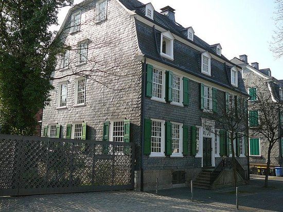 Friedrich-Engels-Haus