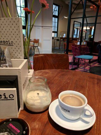 Nescio Bar and Café