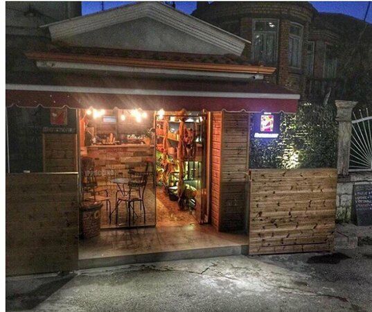 Hausbrandt Coffee Store